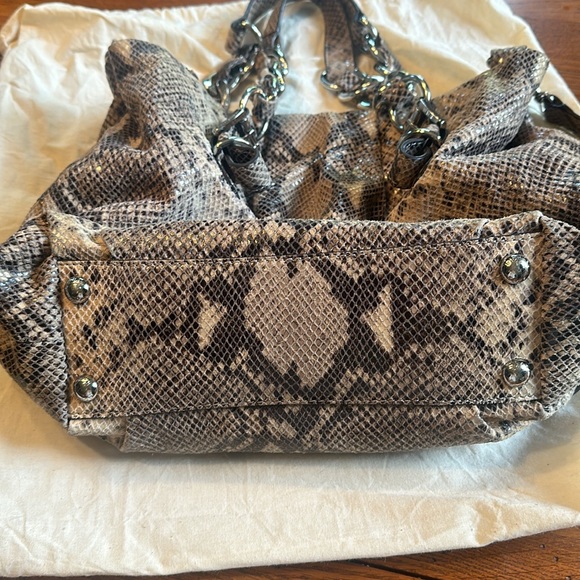 Michael Kors Purse - Picture 4 of 12